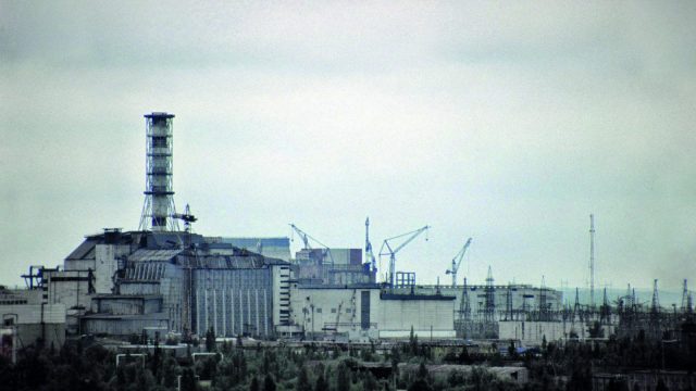 Csernobil és Paks a tananyagban