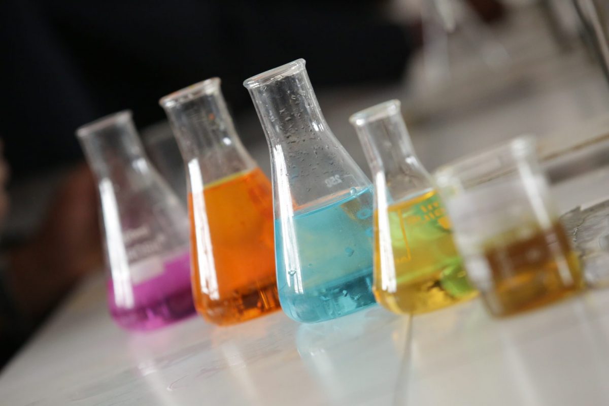 150 sor a tudományról – Kémia túl a kémián